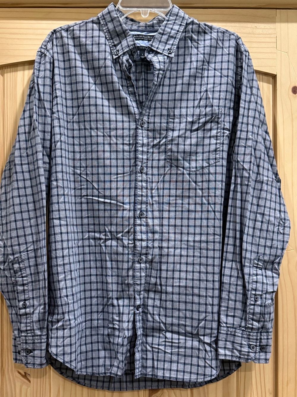 Banana Republic Men’s Button-Down Plaid Shirt in Gray and Navy